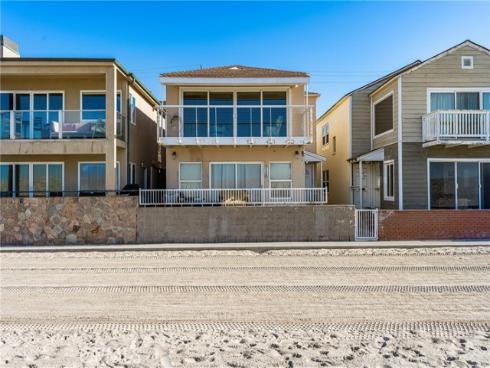 1207 Seal Way, Seal Beach, CA