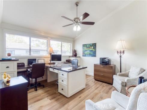 425 Old Ranch Road, Seal Beach, CA