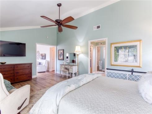 425 Old Ranch Road, Seal Beach, CA