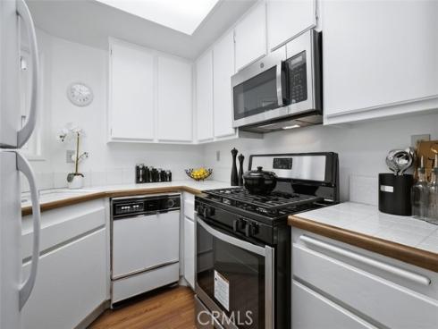 12562  Montecito Road  3 , Seal Beach, CA