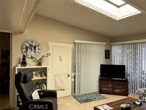 1664 Thunderbird 17i Drive, Seal Beach, CA