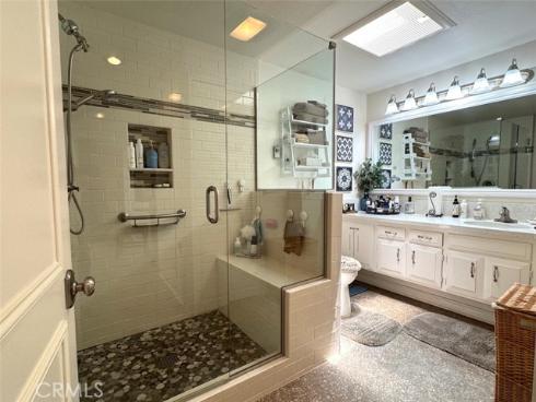 1664 Thunderbird 17i Drive, Seal Beach, CA