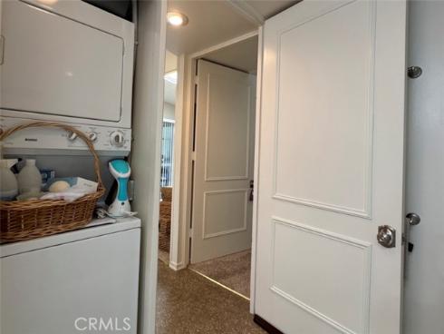 1664 Thunderbird 17i Drive, Seal Beach, CA