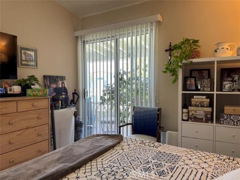 1664 Thunderbird 17i Drive, Seal Beach, CA