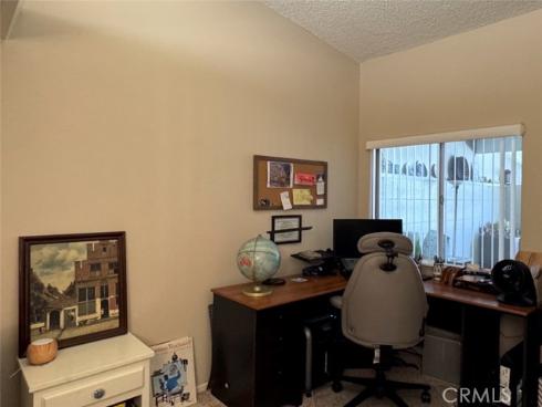 1664 Thunderbird 17i Drive, Seal Beach, CA