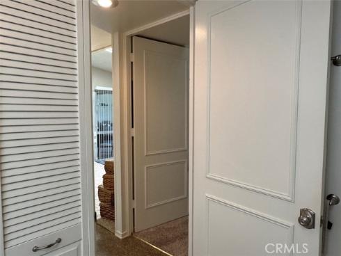 1664 Thunderbird 17i Drive, Seal Beach, CA