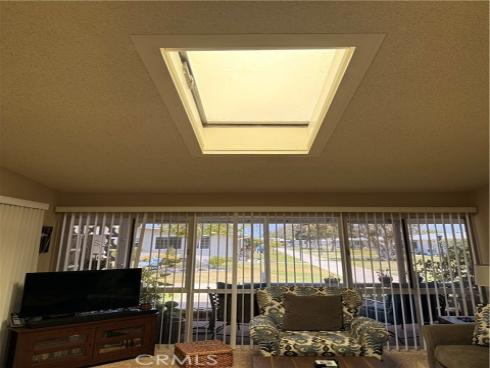 1664  Thunderbird  17i  Drive, Seal Beach, CA