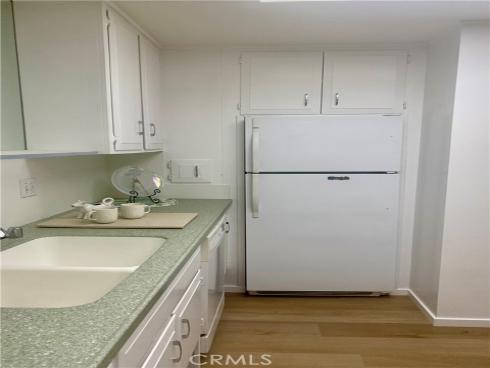 1871 Golden Rain Rd, M14-26h , Seal Beach, CA