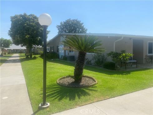 1871 Golden Rain Rd, M14-26h , Seal Beach, CA