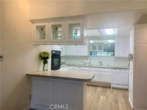 1871 Golden Rain Rd, M14-26h , Seal Beach, CA