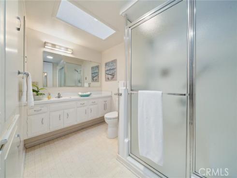 1670  Interlachen  43J  Road, Seal Beach, CA