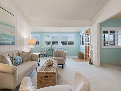 1670  Interlachen  43J  Road, Seal Beach, CA