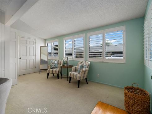 1670  Interlachen  43J  Road, Seal Beach, CA