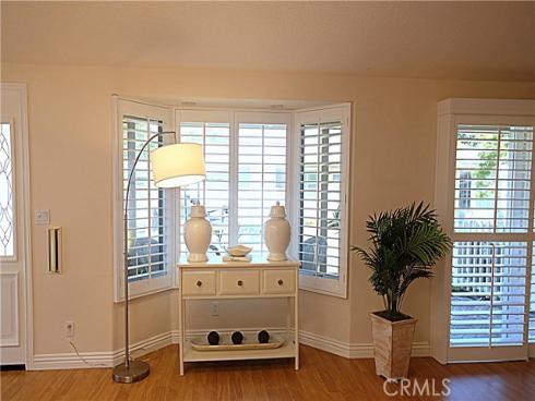 1681  Tam O'shanter  10C   M12  Road, Seal Beach, CA