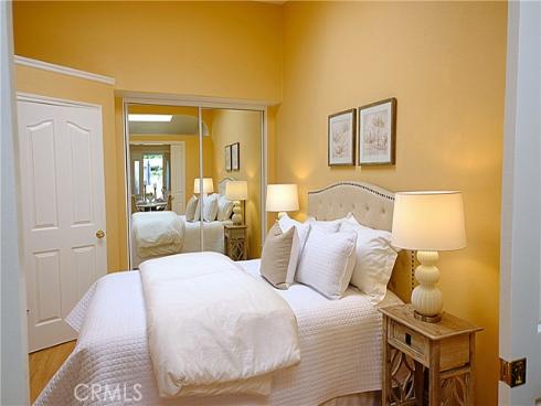 1681  Tam O'shanter  10C   M12  Road, Seal Beach, CA