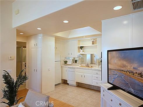 1681  Tam O'shanter  10C   M12  Road, Seal Beach, CA