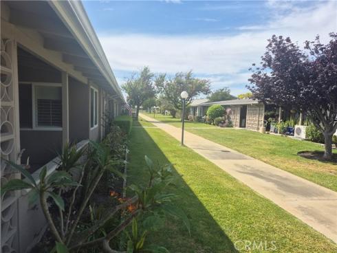 1501 Pelham 127J Road, Seal Beach, CA