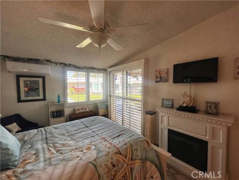 1271  Kenwood Rd. M7-#163j  , Seal Beach, CA