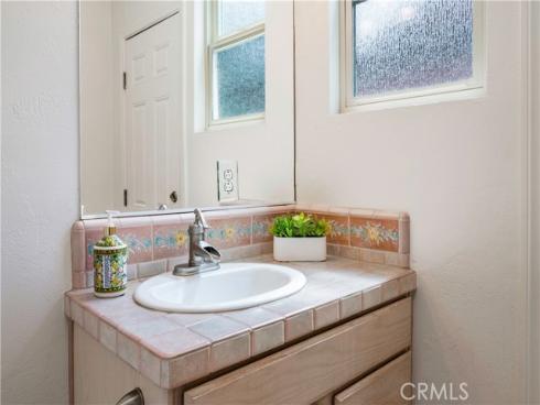 1335 Crestview Avenue, Seal Beach, CA