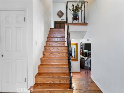 1335 Crestview Avenue, Seal Beach, CA