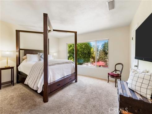 1335 Crestview Avenue, Seal Beach, CA