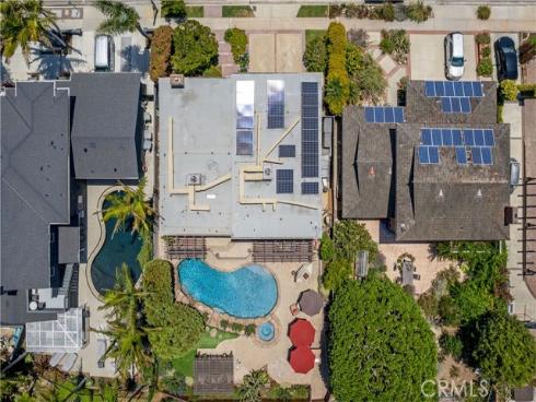 1335  Crestview   Avenue, Seal Beach, CA