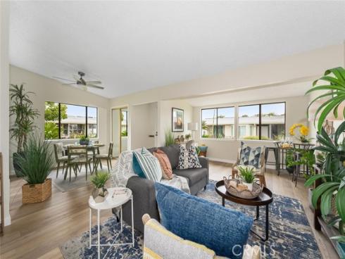 1661 Monterey 16G RoadM2, Seal Beach, CA