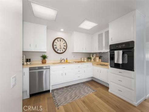 1661 Monterey 16G RoadM2, Seal Beach, CA