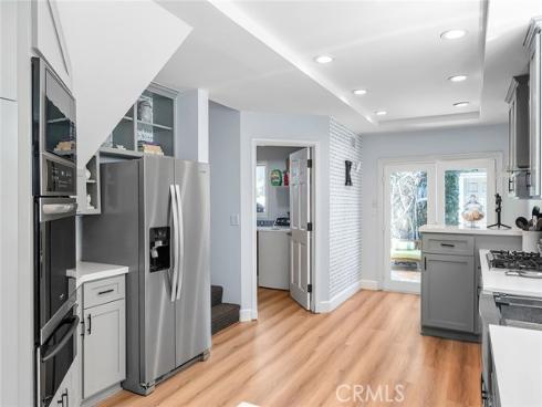 232  7th   Street, Seal Beach, CA