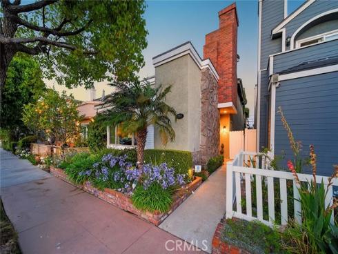 232  7th   Street, Seal Beach, CA