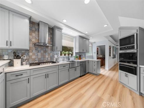 232  7th   Street, Seal Beach, CA