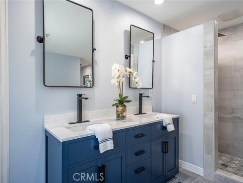 232  7th   Street, Seal Beach, CA