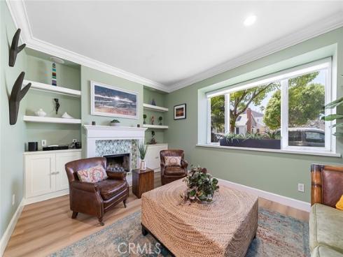 232  7th   Street, Seal Beach, CA