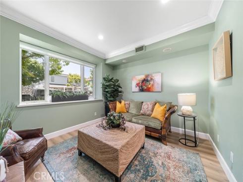 232  7th   Street, Seal Beach, CA