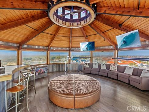 1  Anderson   Street, Seal Beach, CA