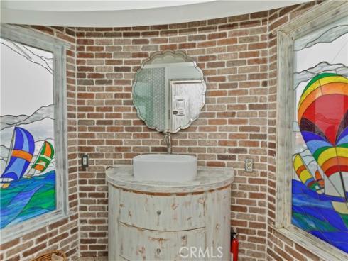 1  Anderson   Street, Seal Beach, CA