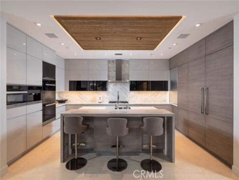 501 Ocean Avenue, Seal Beach, CA