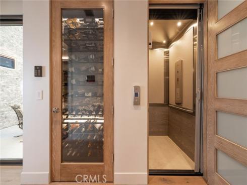 501 Ocean Avenue, Seal Beach, CA