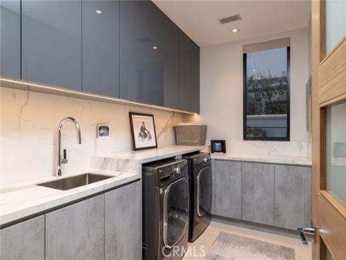 501 Ocean Avenue, Seal Beach, CA