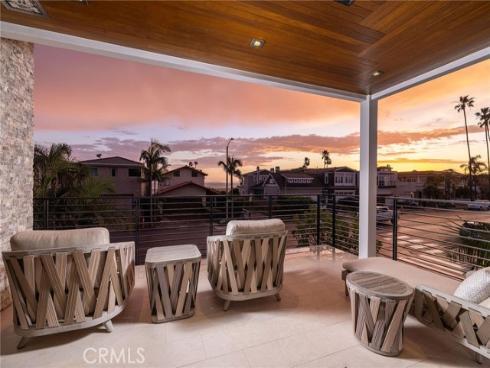 501 Ocean Avenue, Seal Beach, CA