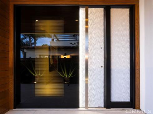 501 Ocean Avenue, Seal Beach, CA