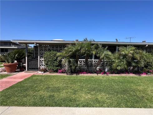 1501  Pelham  127F , Seal Beach, CA
