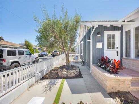 313 14 Street, Seal Beach, CA