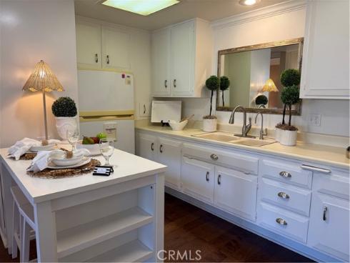 1100 Brookline Dr. M9-222i , Seal Beach, CA