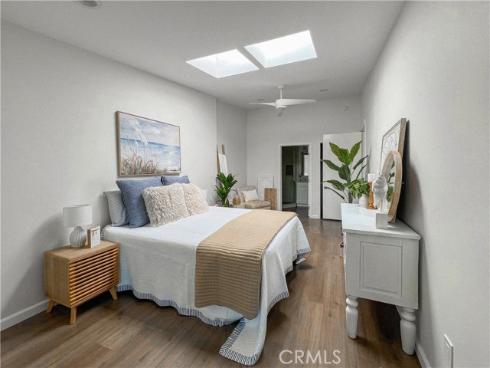 1533  Merion Way, M2-26d  , Seal Beach, CA