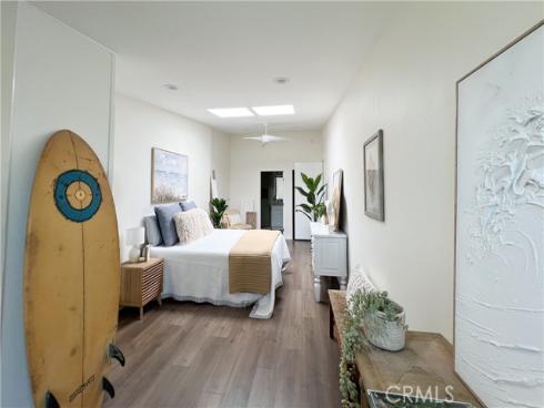 1533  Merion Way, M2-26d  , Seal Beach, CA