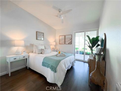 1533  Merion Way, M2-26d  , Seal Beach, CA