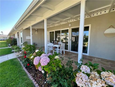 1533  Merion Way, M2-26d  , Seal Beach, CA