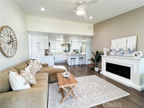 1533  Merion Way, M2-26d  , Seal Beach, CA