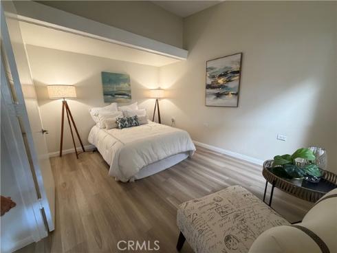 1600  Northwood  275E  Road, Seal Beach, CA